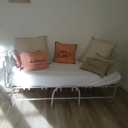 Lamaisondemamere Apartment